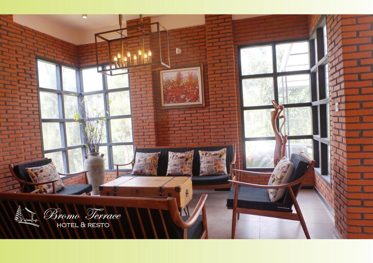 Bromo Terrace Hotel Exterior photo