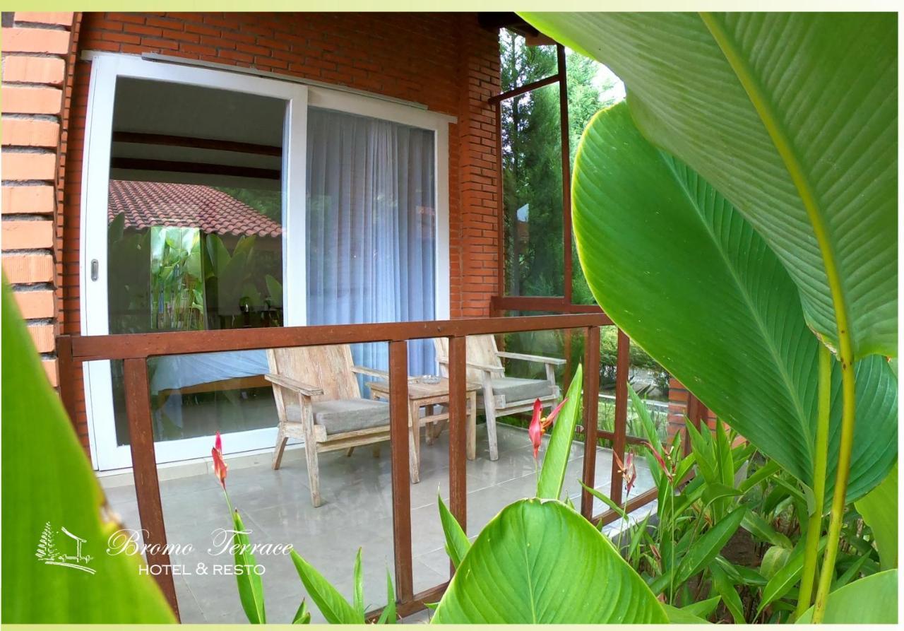 Bromo Terrace Hotel Exterior photo
